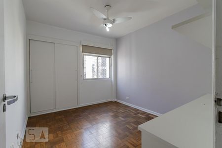 Apartamento à venda com 82m², 2 quartos e 1 vagaQuarto 2