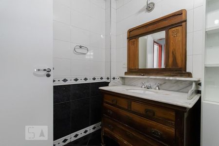 Apartamento à venda com 82m², 2 quartos e 1 vagaBanheiro