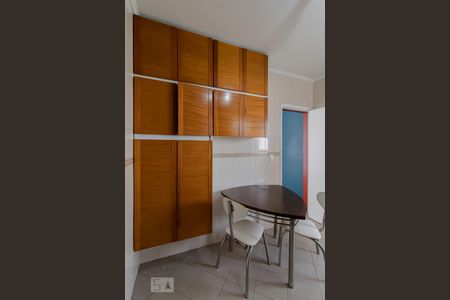 Apartamento à venda com 82m², 2 quartos e 1 vagaCozinha
