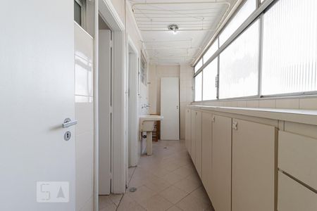 Apartamento à venda com 82m², 2 quartos e 1 vagaÁrea de Serviço