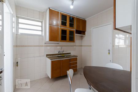 Apartamento à venda com 82m², 2 quartos e 1 vagaCozinha