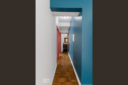 Apartamento à venda com 82m², 2 quartos e 1 vagaCorredor