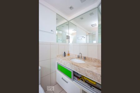 Apartamento para alugar com 68m², 2 quartos e 2 vagasBanheiro da Suíte  