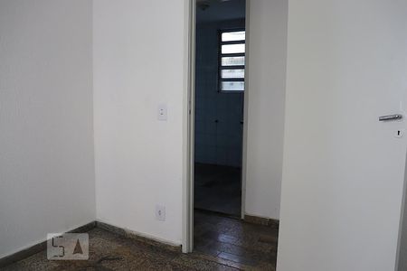 Quarto 1 de apartamento para alugar com 2 quartos, 55m² em Taquara, Rio de Janeiro