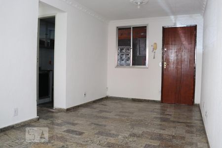 Sala de apartamento para alugar com 2 quartos, 55m² em Taquara, Rio de Janeiro