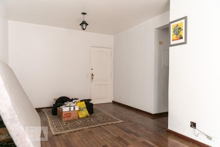 Apartamento para alugar com 70m², 1 quarto e 1 vagaSala