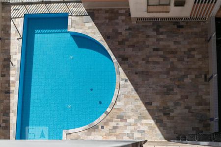 Apartamento para alugar com 70m², 1 quarto e 1 vagaPiscina