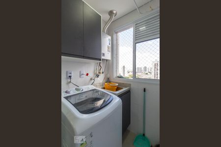 Apartamento à venda com 44m², 2 quartos e 1 vaga Apartamento à venda com 44m², 2 quartos e 1 vagaCozinha e Área de Serviço