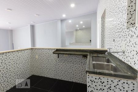 Casa para alugar com 130m², 4 quartos e sem vagaCozinha