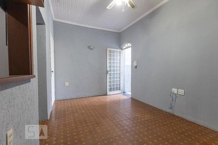 Sala de casa para alugar com 4 quartos, 130m² em Além Ponte, Sorocaba