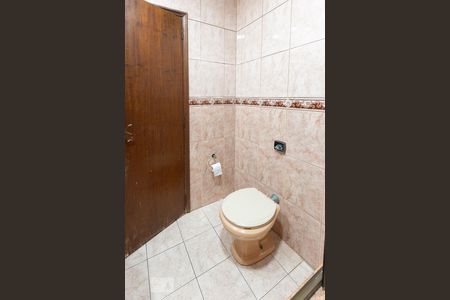 Casa para alugar com 130m², 4 quartos e sem vagaBanheiro