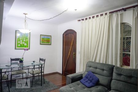 Sala de Casa com 2 quartos, 90m² Ermelino Matarazzo