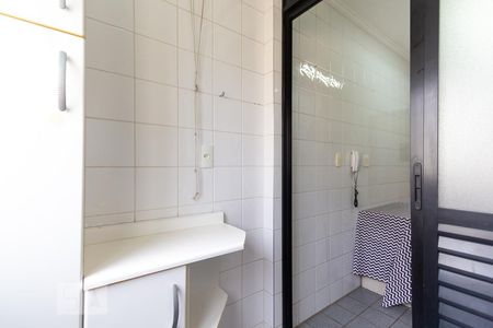 Apartamento à venda com 68m², 2 quartos e 2 vagasÁrea de serviço