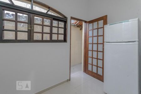 Casa para alugar com 90m², 2 quartos e 1 vagaCozinha 