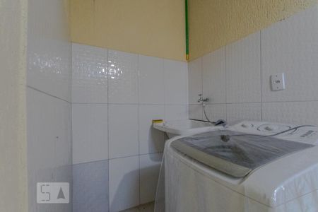 Casa para alugar com 90m², 2 quartos e 1 vagaÁrea de Serviço