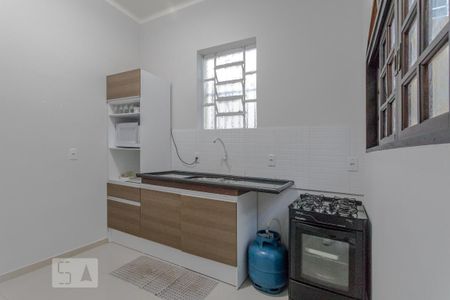 Cozinha  de casa para alugar com 2 quartos, 90m² em Vila Industrial, Mogi das Cruzes