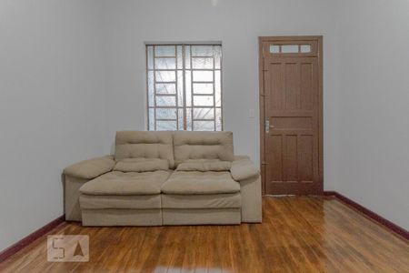 Casa para alugar com 90m², 2 quartos e 1 vagaSala
