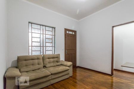 Casa para alugar com 90m², 2 quartos e 1 vagaSala