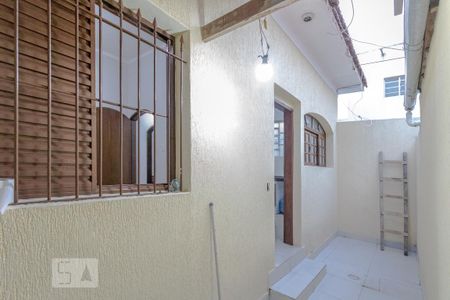 Casa para alugar com 90m², 2 quartos e 1 vagaÁrea de Serviço