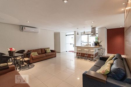 Área comum do prédio de apartamento à venda com 3 quartos, 94m² em Vila Olímpia, São Paulo