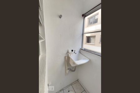 Apartamento para alugar com 65m², 2 quartos e sem vagaÁrea de Serviço