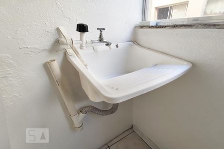 Apartamento para alugar com 65m², 2 quartos e sem vagaÁrea de Serviço