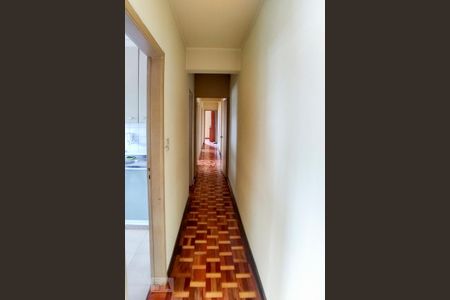 Corredor de apartamento para alugar com 3 quartos, 60m² em Jardim Três Marias, São Bernardo do Campo