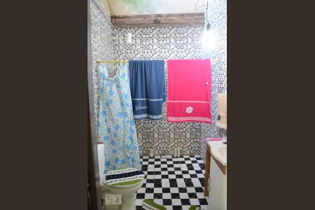 Casa para alugar com 200m², 3 quartos e 2 vagasBanheiro de Serviço