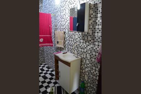 Casa para alugar com 200m², 3 quartos e 2 vagasBanheiro de Serviço