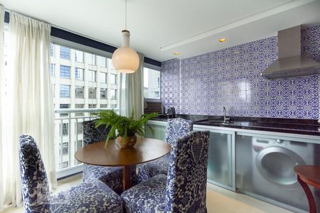 Apartamento para alugar com 60m², 2 quartos e 1 vaga Apartamento para alugar com 60m², 2 quartos e 1 vagaVaranda da Sala