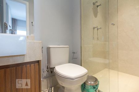 Apartamento para alugar com 60m², 2 quartos e 1 vaga Apartamento para alugar com 60m², 2 quartos e 1 vagaBanheiro da Suíte