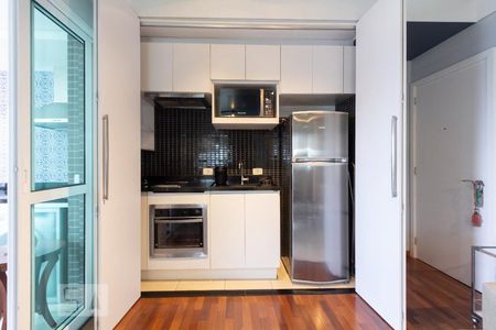 Sala/Cozinha de apartamento para alugar com 2 quartos, 60m² em Vila Olímpia, São Paulo