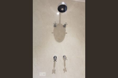 Apartamento para alugar com 60m², 2 quartos e 1 vaga Apartamento para alugar com 60m², 2 quartos e 1 vagaBanheiro da Suíte