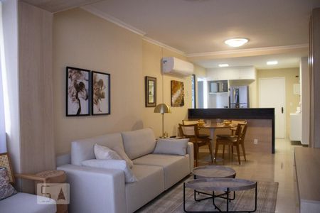 Apartamento à venda com 98m², 2 quartos e 1 vagaSala