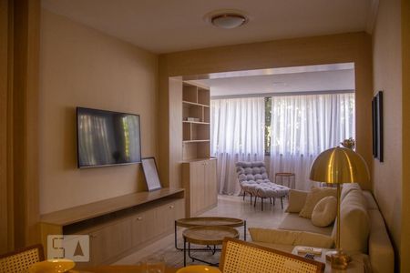 Apartamento à venda com 98m², 2 quartos e 1 vagaSala