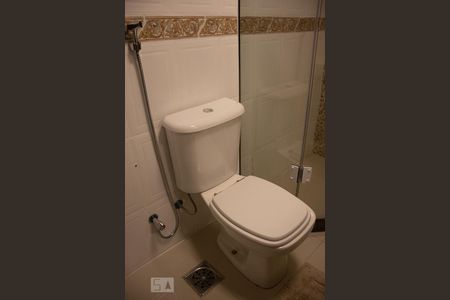 Apartamento à venda com 98m², 2 quartos e 1 vagaBanheiro da Suíte