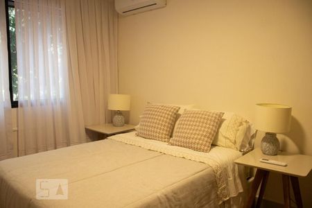 Apartamento à venda com 98m², 2 quartos e 1 vagaSuíte