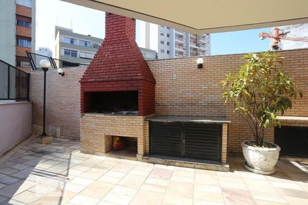 Apartamento à venda com 32m², 1 quarto e 1 vagaÁrea comum - Churrasqueira