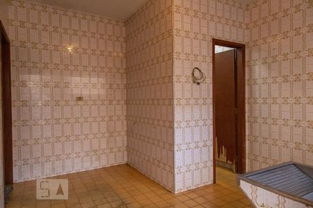 Casa à venda com 208m², 5 quartos e 3 vagasLavanderia