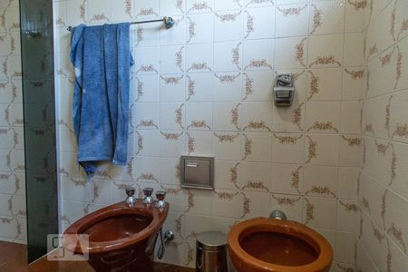 Casa à venda com 208m², 5 quartos e 3 vagasBanheiro Suíte