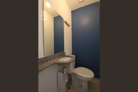 Banheiro de apartamento para alugar com 2 quartos, 64m² em Jardim Ampliação, São Paulo