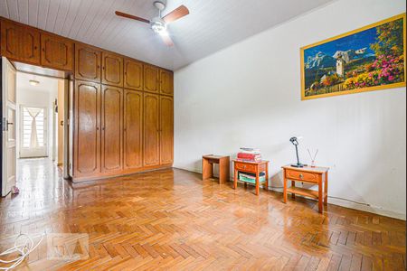 Casa à venda com 240m², 3 quartos e 2 vagasQuarto 1