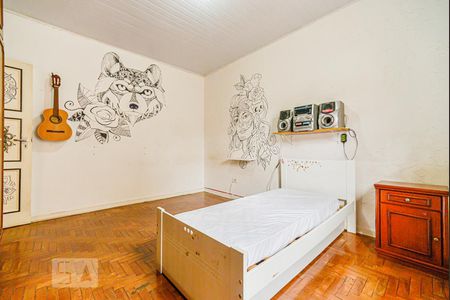 Casa à venda com 240m², 3 quartos e 2 vagasQuarto 2
