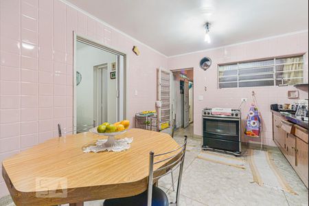 Casa à venda com 240m², 3 quartos e 2 vagasCozinha