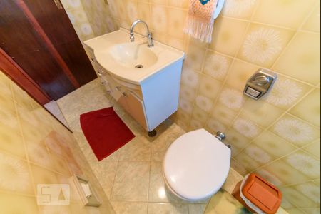 Casa à venda com 500m², 4 quartos e 8 vagasBanheiro da Suíte 1