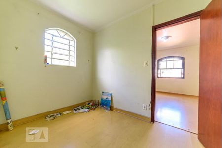 Casa à venda com 500m², 4 quartos e 8 vagasEscritório