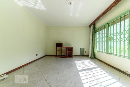Casa à venda com 500m², 4 quartos e 8 vagasSala