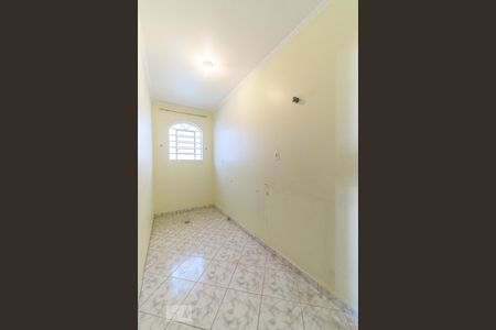 Casa à venda com 500m², 4 quartos e 8 vagasDespensa