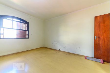 Casa à venda com 500m², 4 quartos e 8 vagasQuarto 2