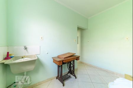 Casa à venda com 500m², 4 quartos e 8 vagasCozinha e Área de Serviço